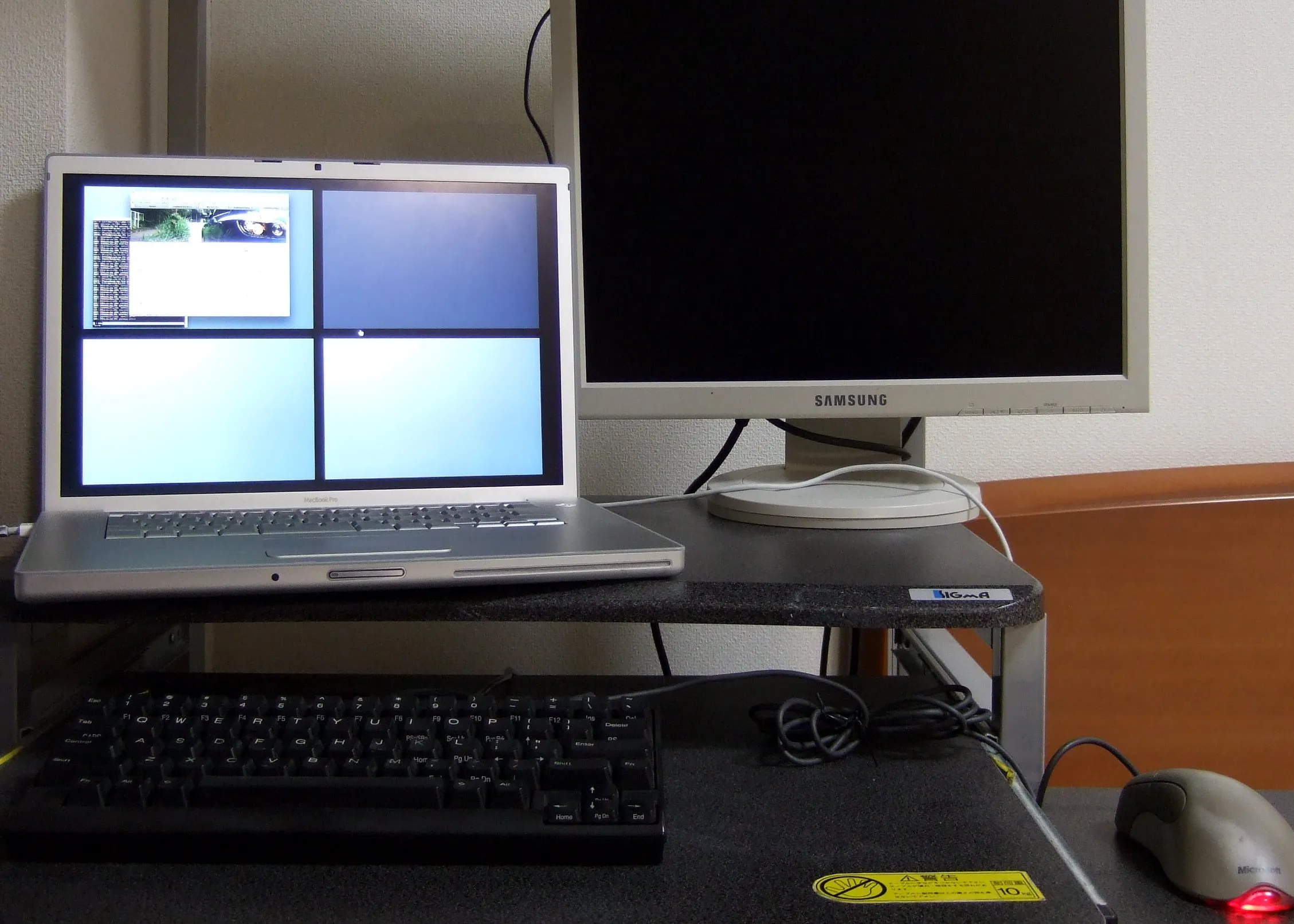 MacBook Pro with HHK MacBook Pro with HHK