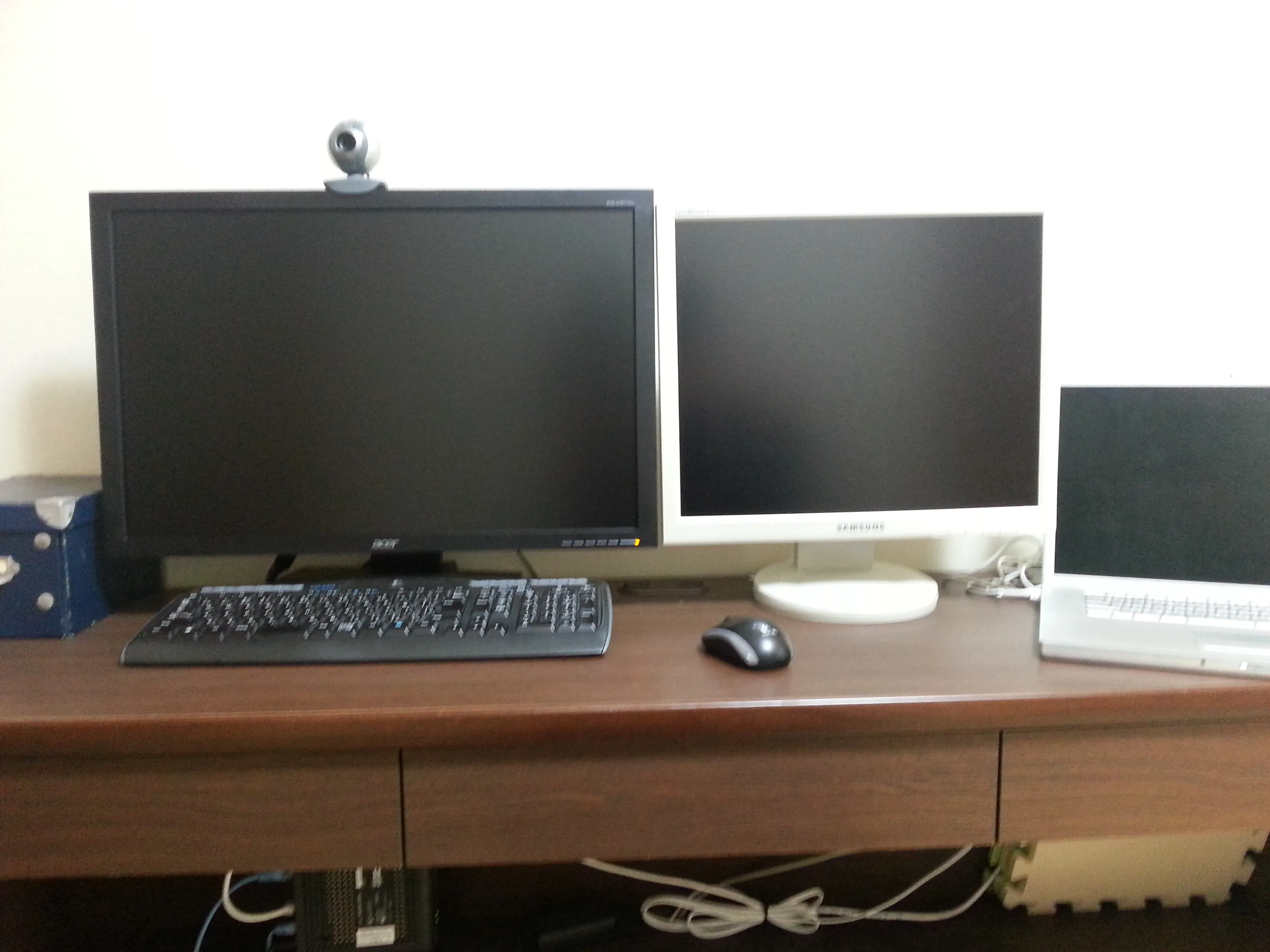acer B243PWL