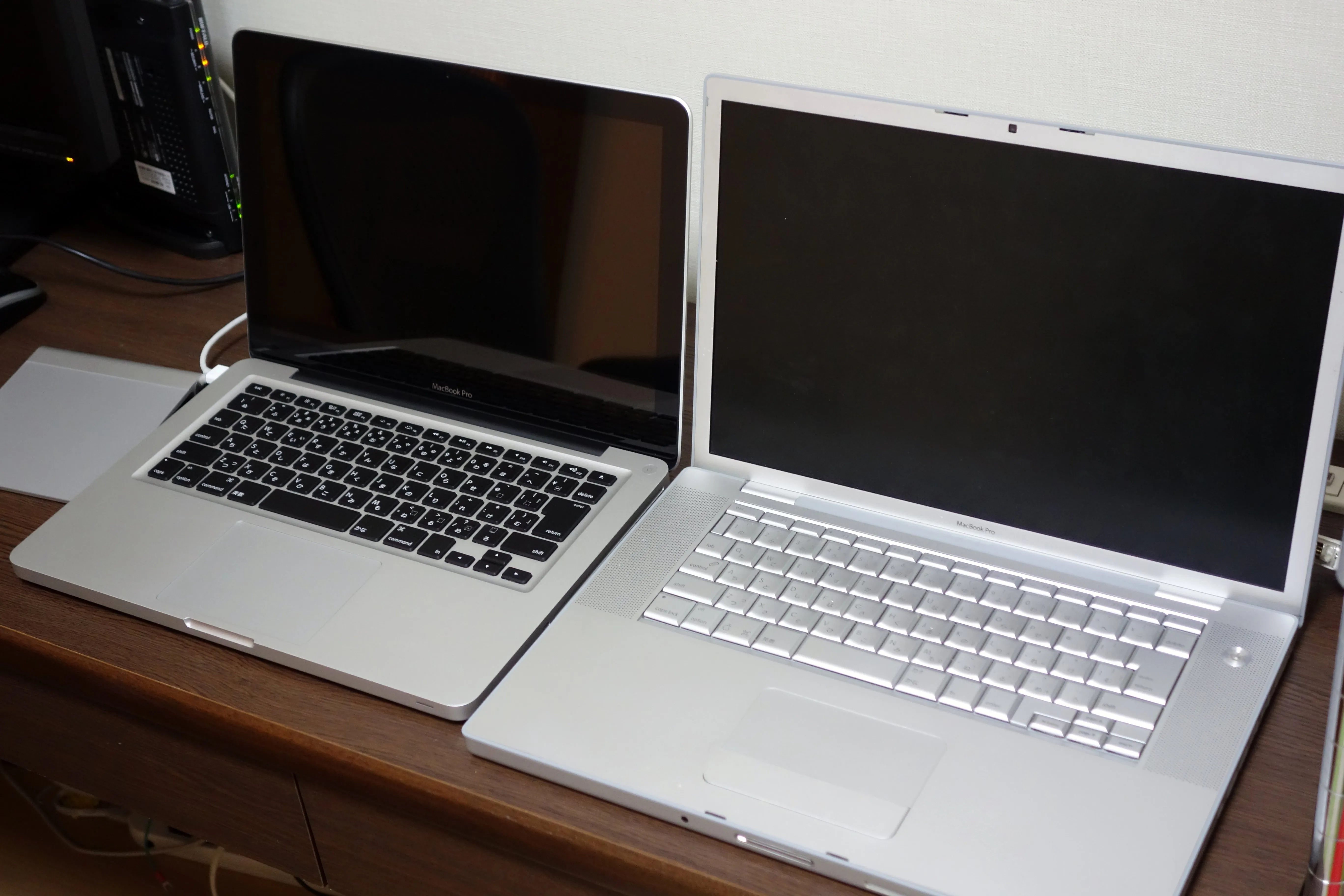 MacBook Pro MacBook Pro